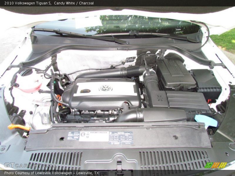 2010 Tiguan S Engine - 2.0 Liter FSI Turbocharged DOHC 16-Valve VVT 4 Cylinder