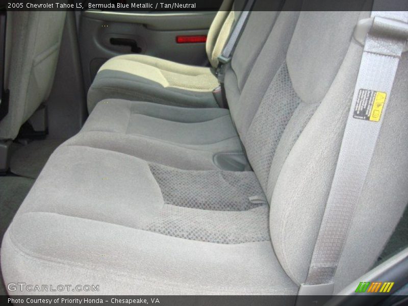 Bermuda Blue Metallic / Tan/Neutral 2005 Chevrolet Tahoe LS