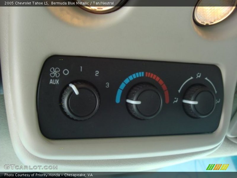 Bermuda Blue Metallic / Tan/Neutral 2005 Chevrolet Tahoe LS