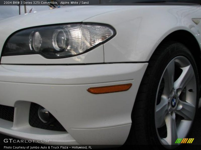 Alpine White / Sand 2004 BMW 3 Series 325i Convertible