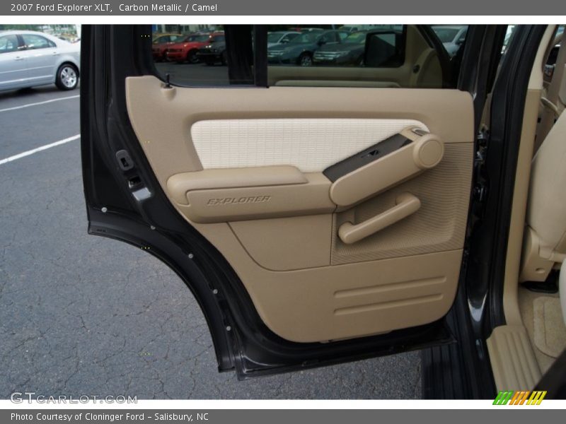 Carbon Metallic / Camel 2007 Ford Explorer XLT