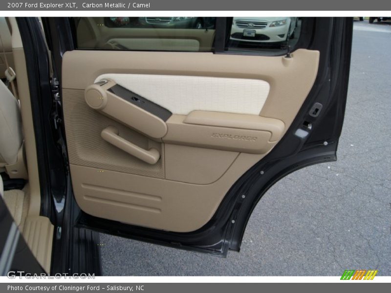 Carbon Metallic / Camel 2007 Ford Explorer XLT
