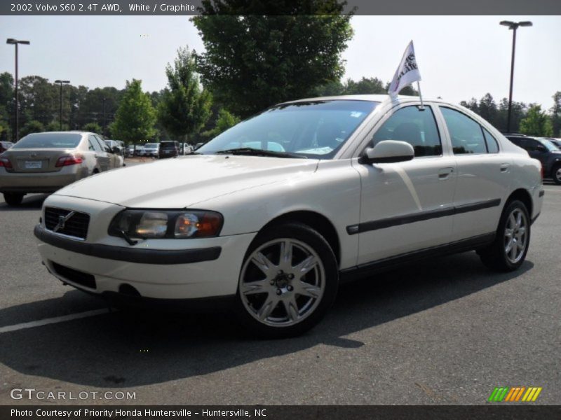 White / Graphite 2002 Volvo S60 2.4T AWD