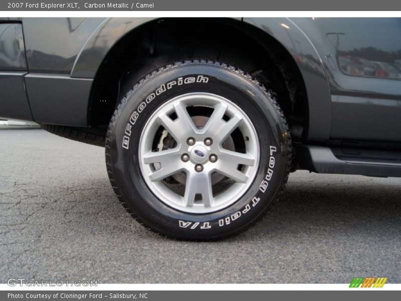 Carbon Metallic / Camel 2007 Ford Explorer XLT