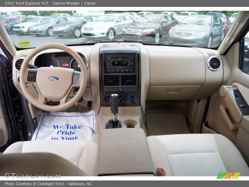 Carbon Metallic / Camel 2007 Ford Explorer XLT