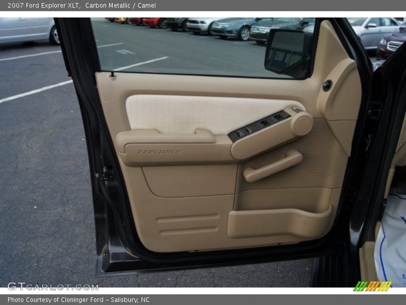 Carbon Metallic / Camel 2007 Ford Explorer XLT