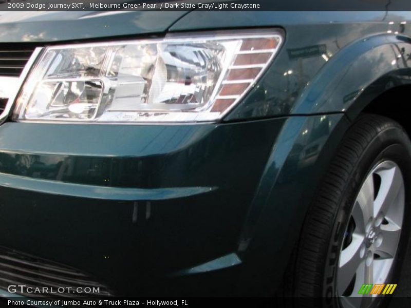 Melbourne Green Pearl / Dark Slate Gray/Light Graystone 2009 Dodge Journey SXT