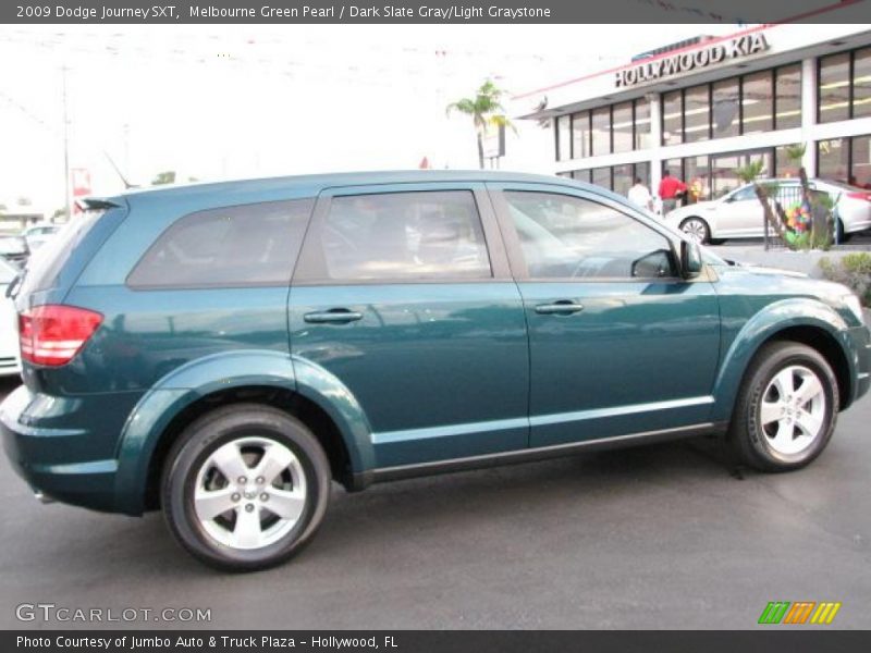 Melbourne Green Pearl / Dark Slate Gray/Light Graystone 2009 Dodge Journey SXT