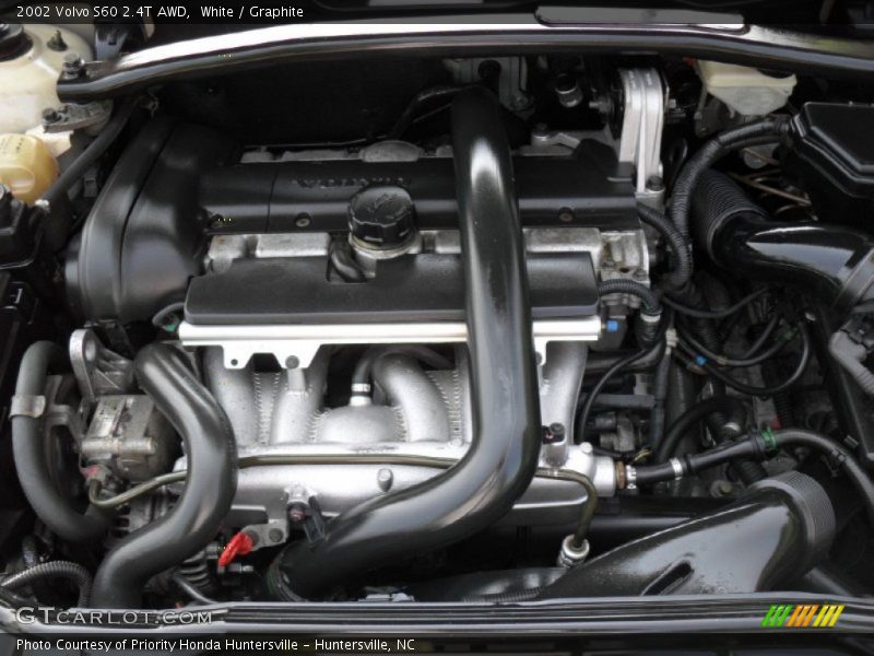  2002 S60 2.4T AWD Engine - 2.4 Liter Turbocharged DOHC 20-Valve Inline 5 Cylinder