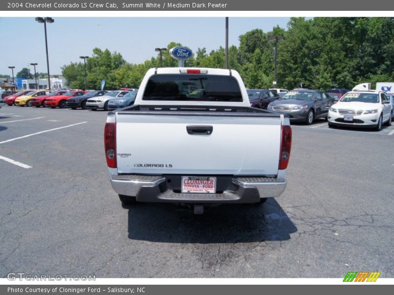 Summit White / Medium Dark Pewter 2004 Chevrolet Colorado LS Crew Cab