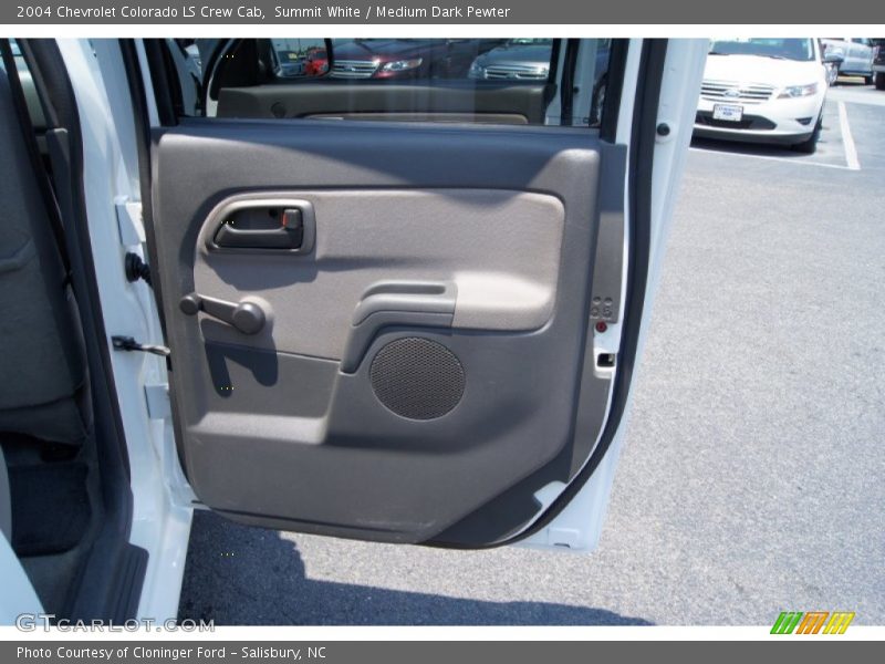 Summit White / Medium Dark Pewter 2004 Chevrolet Colorado LS Crew Cab
