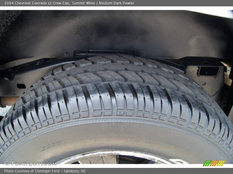 Summit White / Medium Dark Pewter 2004 Chevrolet Colorado LS Crew Cab
