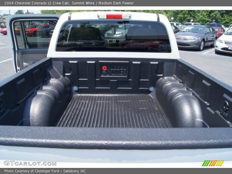 Summit White / Medium Dark Pewter 2004 Chevrolet Colorado LS Crew Cab
