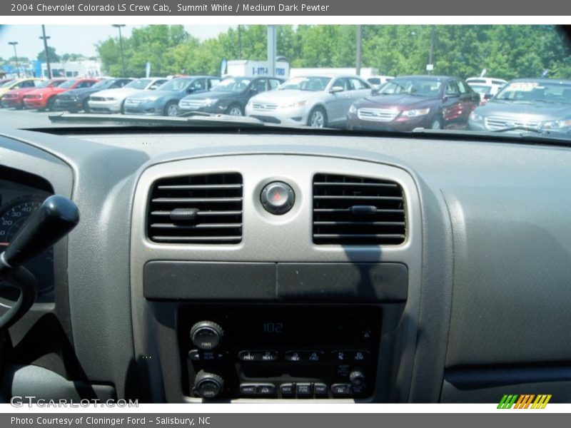 Summit White / Medium Dark Pewter 2004 Chevrolet Colorado LS Crew Cab