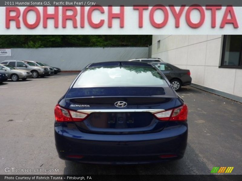 Pacific Blue Pearl / Gray 2011 Hyundai Sonata GLS