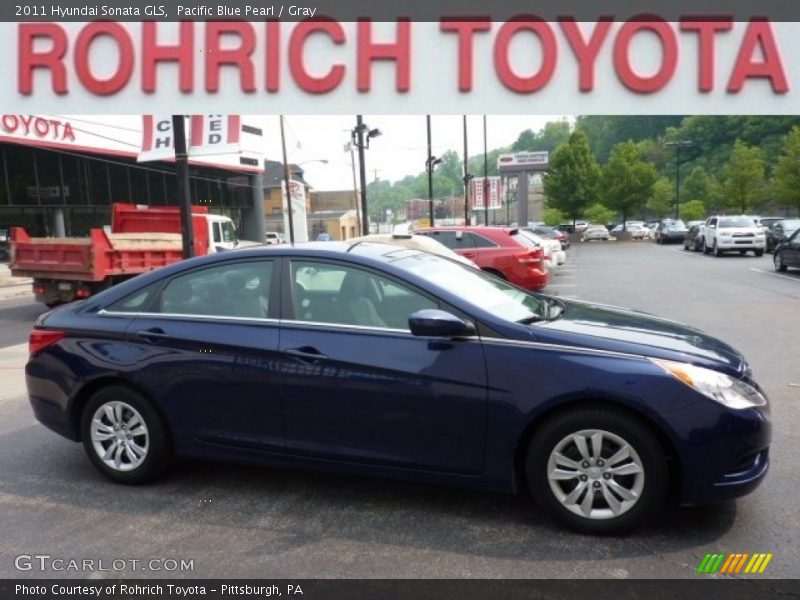 Pacific Blue Pearl / Gray 2011 Hyundai Sonata GLS