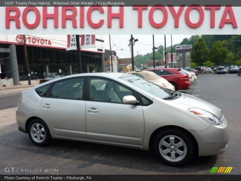 Millenium Silver Metallic / Gray/Burgundy 2005 Toyota Prius Hybrid