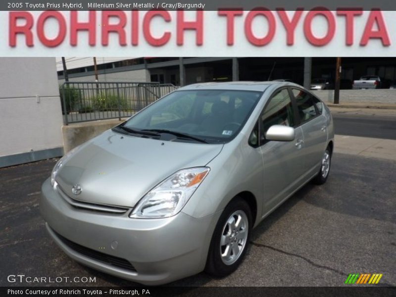 Millenium Silver Metallic / Gray/Burgundy 2005 Toyota Prius Hybrid