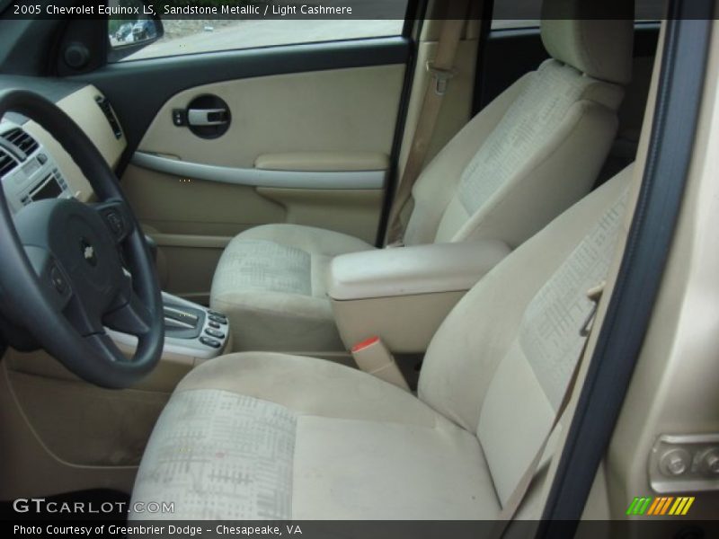 Sandstone Metallic / Light Cashmere 2005 Chevrolet Equinox LS