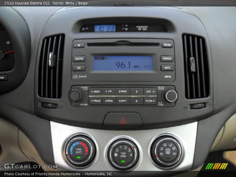Nordic White / Beige 2010 Hyundai Elantra GLS