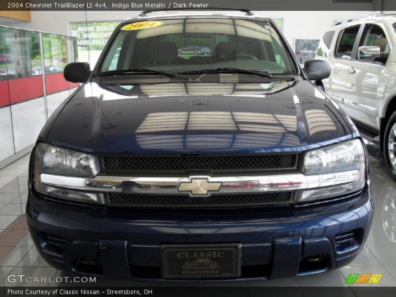 Indigo Blue Metallic / Dark Pewter 2004 Chevrolet TrailBlazer LS 4x4