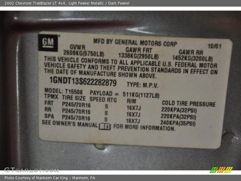 Light Pewter Metallic / Dark Pewter 2002 Chevrolet TrailBlazer LT 4x4