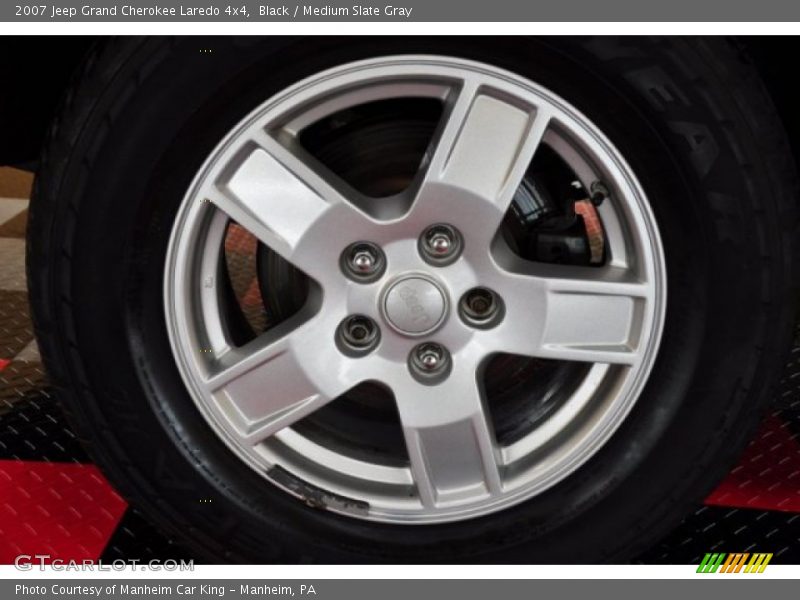 Black / Medium Slate Gray 2007 Jeep Grand Cherokee Laredo 4x4