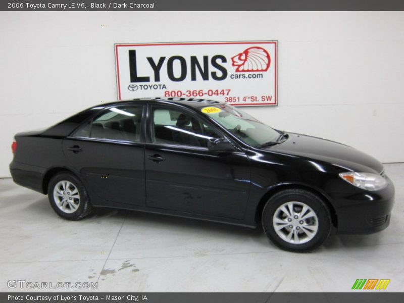 Black / Dark Charcoal 2006 Toyota Camry LE V6