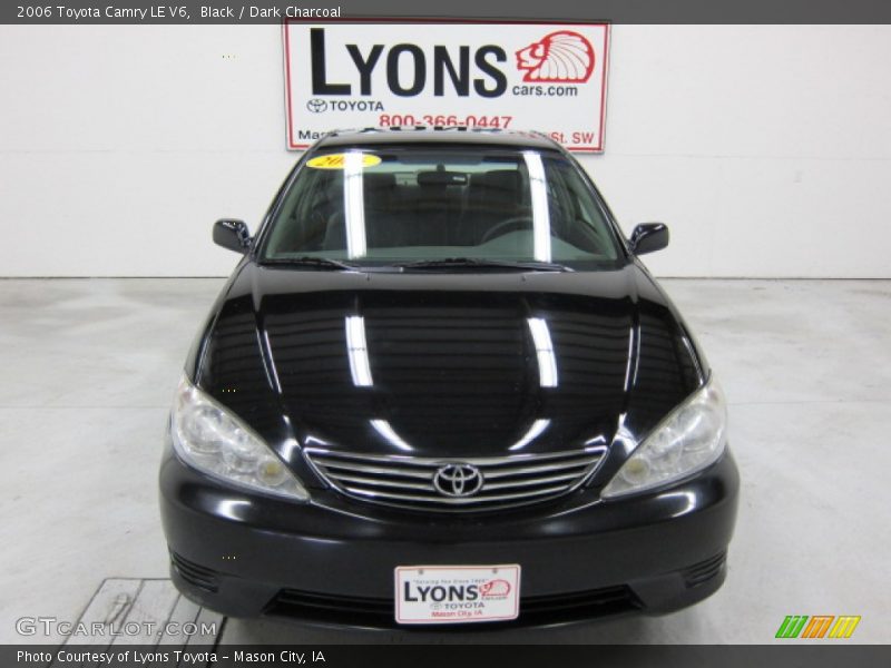 Black / Dark Charcoal 2006 Toyota Camry LE V6