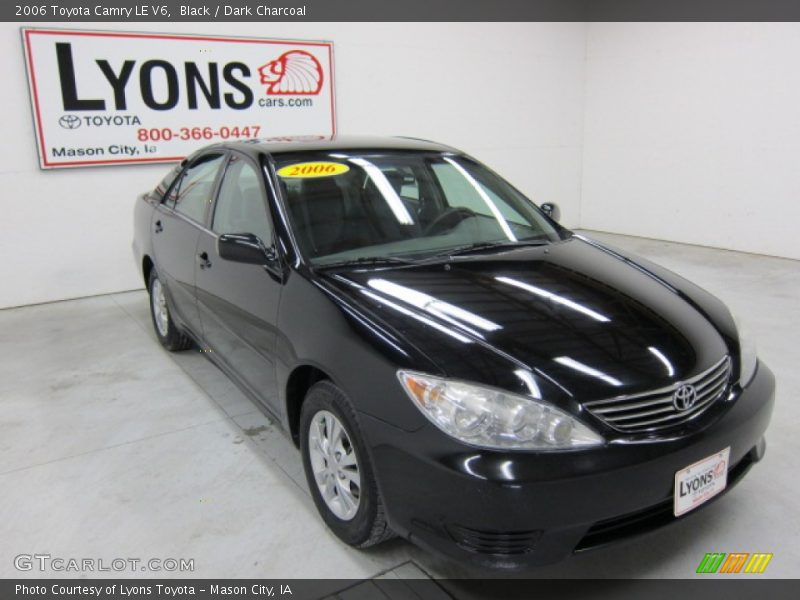 Black / Dark Charcoal 2006 Toyota Camry LE V6