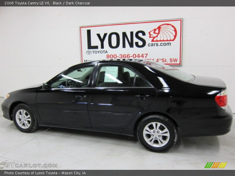 Black / Dark Charcoal 2006 Toyota Camry LE V6