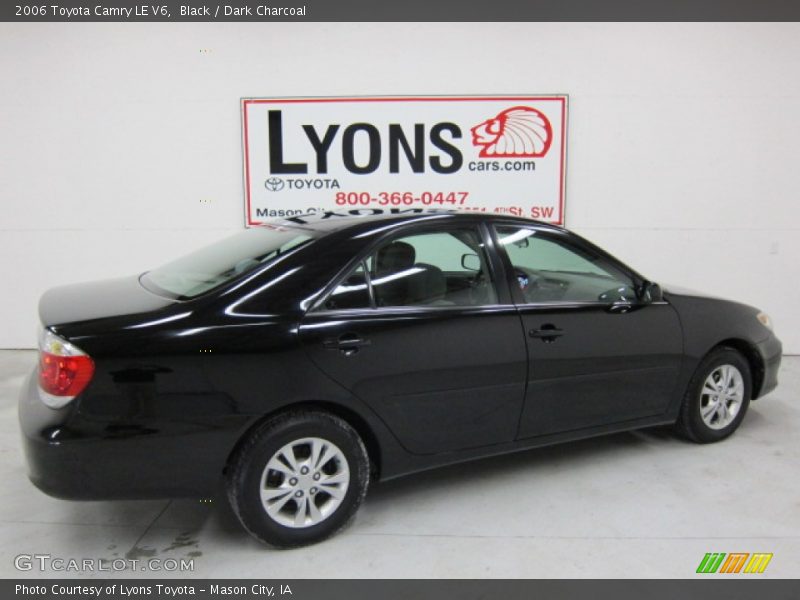 Black / Dark Charcoal 2006 Toyota Camry LE V6