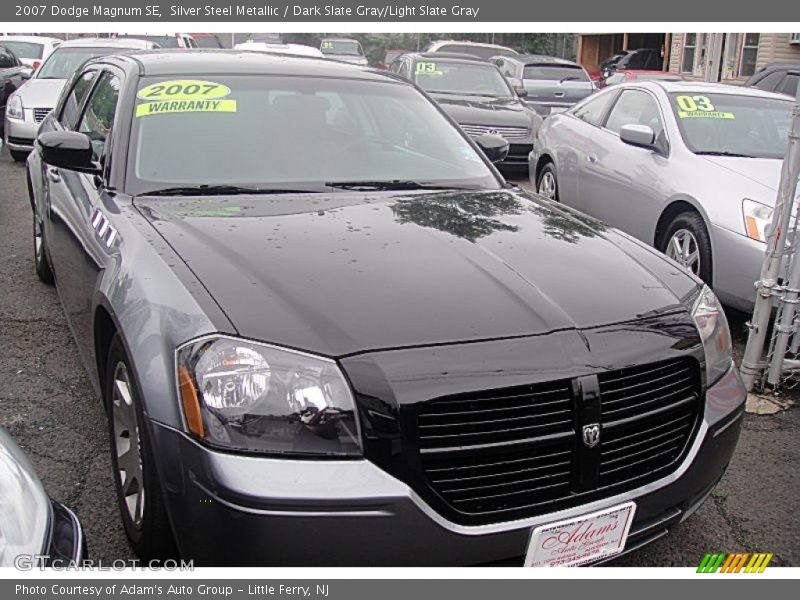 Silver Steel Metallic / Dark Slate Gray/Light Slate Gray 2007 Dodge Magnum SE