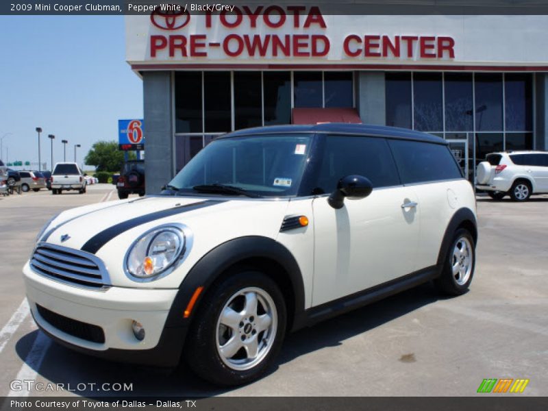 Pepper White / Black/Grey 2009 Mini Cooper Clubman