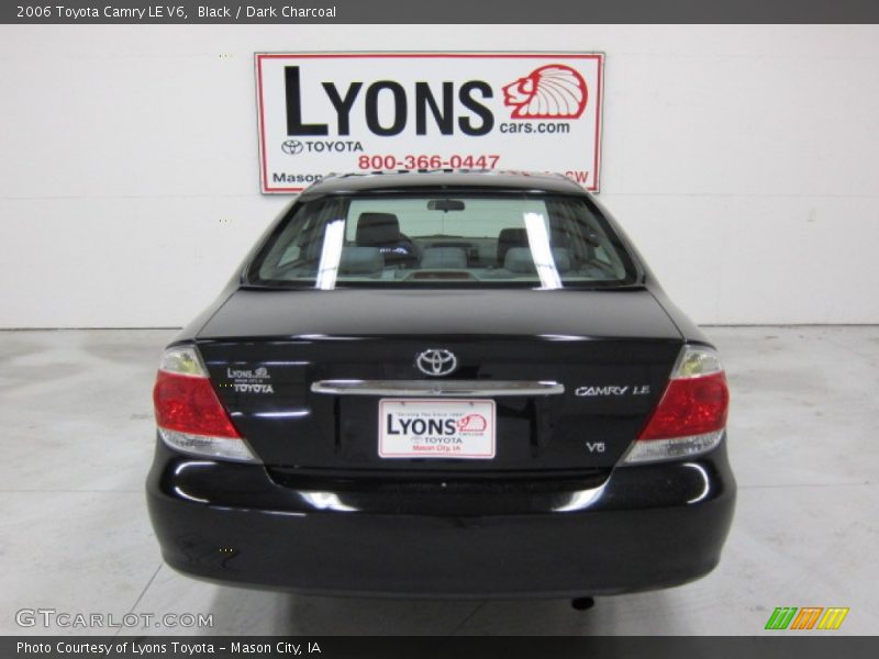 Black / Dark Charcoal 2006 Toyota Camry LE V6