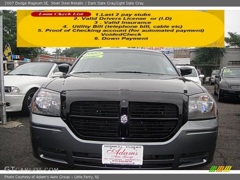 Silver Steel Metallic / Dark Slate Gray/Light Slate Gray 2007 Dodge Magnum SE