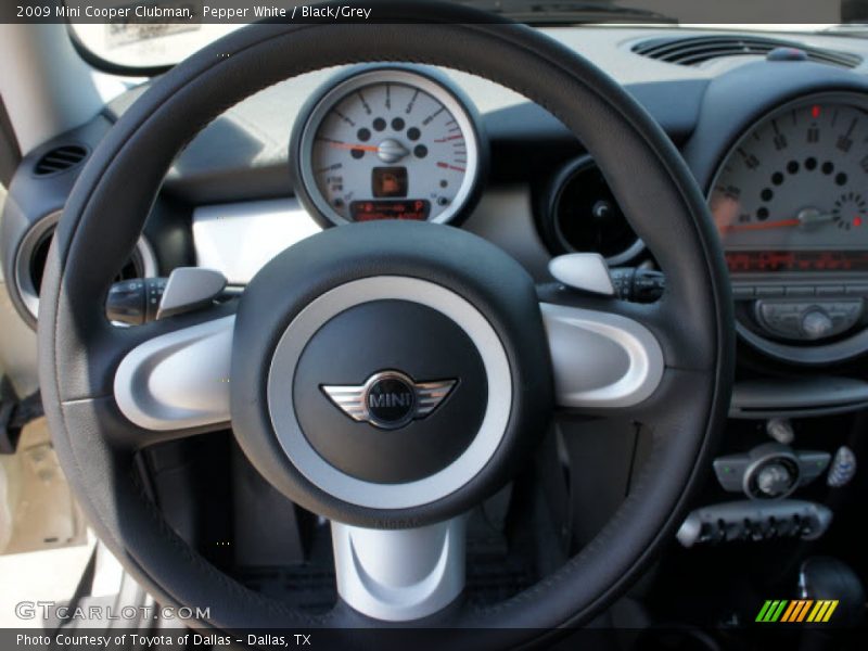Pepper White / Black/Grey 2009 Mini Cooper Clubman