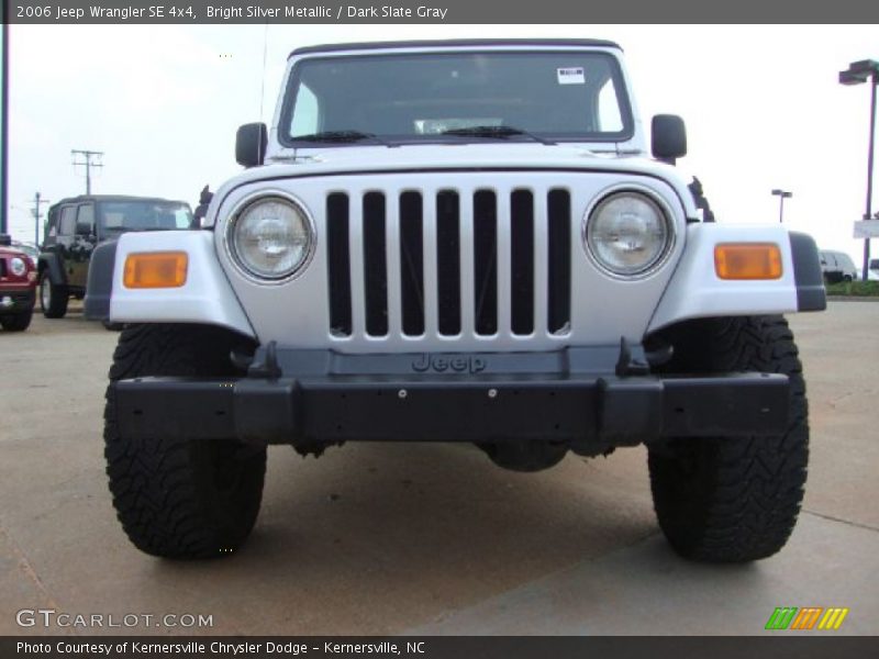 Bright Silver Metallic / Dark Slate Gray 2006 Jeep Wrangler SE 4x4