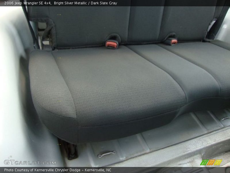 Bright Silver Metallic / Dark Slate Gray 2006 Jeep Wrangler SE 4x4