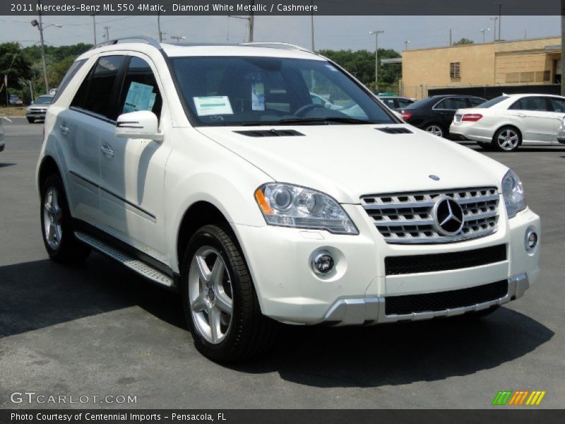 Diamond White Metallic / Cashmere 2011 Mercedes-Benz ML 550 4Matic