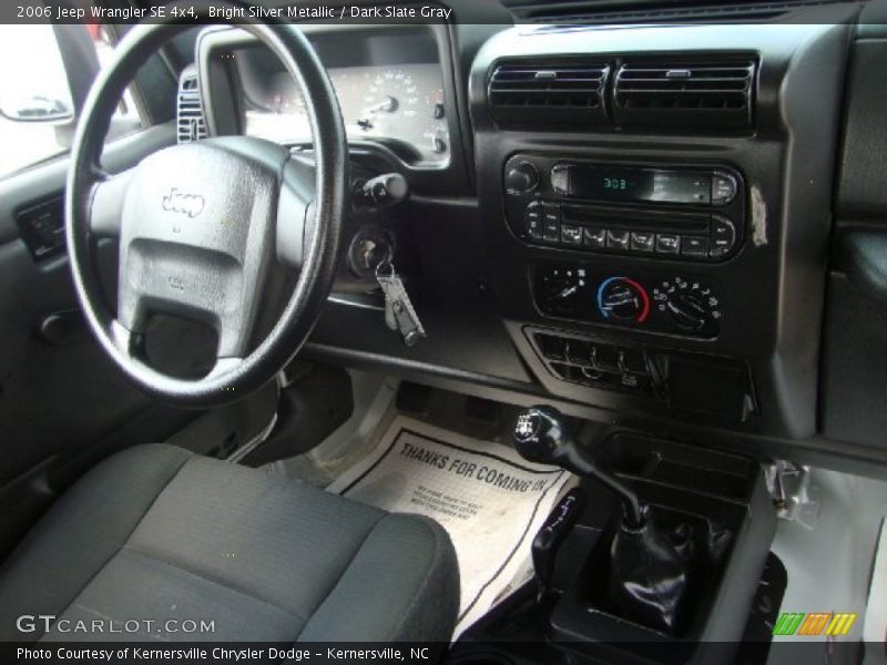Bright Silver Metallic / Dark Slate Gray 2006 Jeep Wrangler SE 4x4
