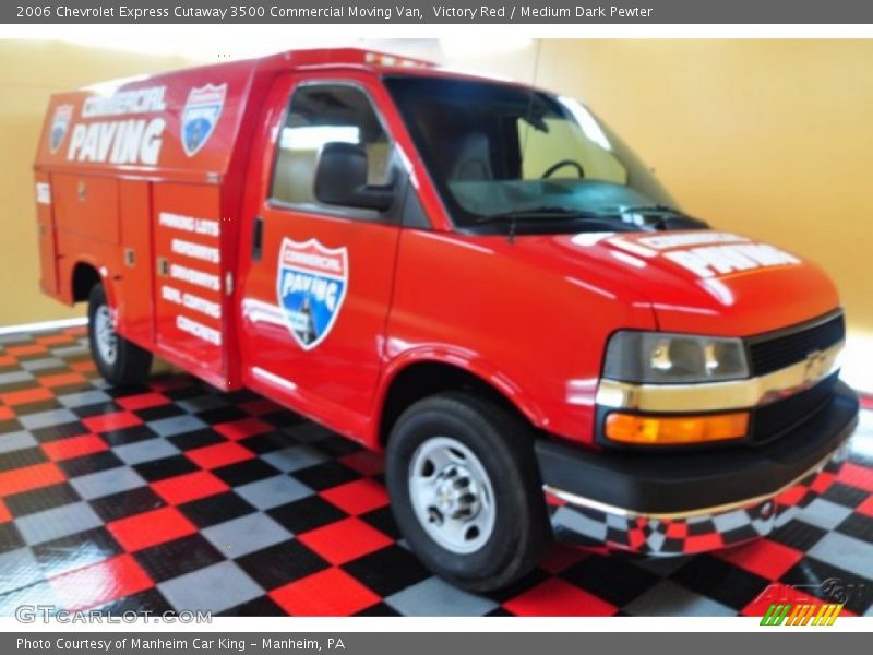 Victory Red / Medium Dark Pewter 2006 Chevrolet Express Cutaway 3500 Commercial Moving Van