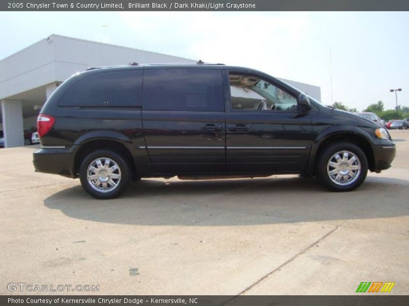 Brilliant Black / Dark Khaki/Light Graystone 2005 Chrysler Town & Country Limited