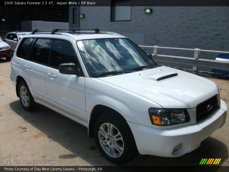 Aspen White / Off Black 2005 Subaru Forester 2.5 XT