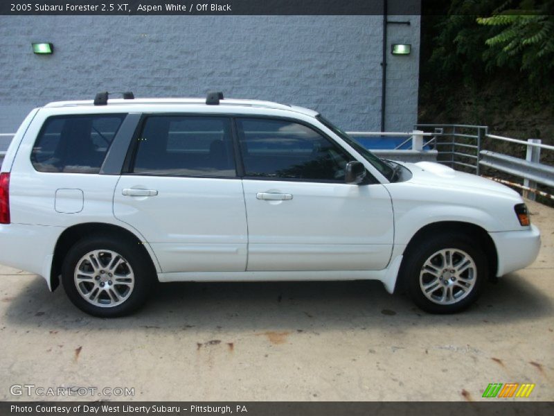 Aspen White / Off Black 2005 Subaru Forester 2.5 XT