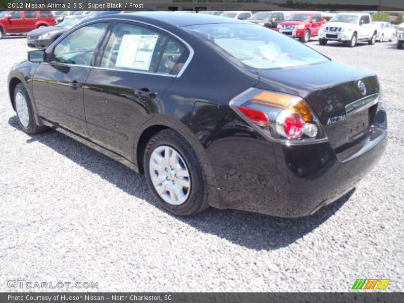 Super Black / Frost 2012 Nissan Altima 2.5 S