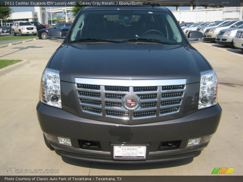 Galaxy Gray Metallic / Ebony/Ebony 2011 Cadillac Escalade ESV Luxury AWD