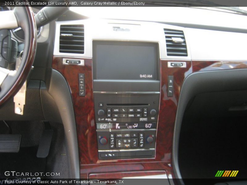 Galaxy Gray Metallic / Ebony/Ebony 2011 Cadillac Escalade ESV Luxury AWD