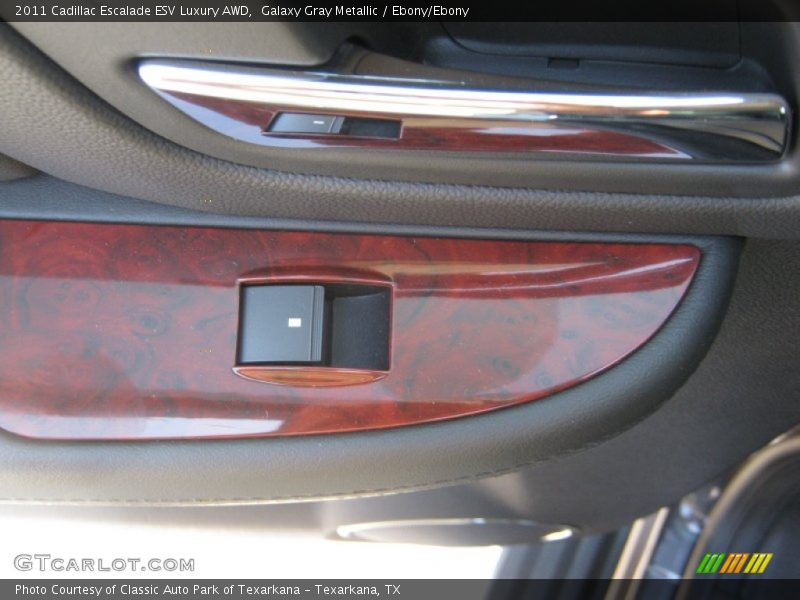 Galaxy Gray Metallic / Ebony/Ebony 2011 Cadillac Escalade ESV Luxury AWD