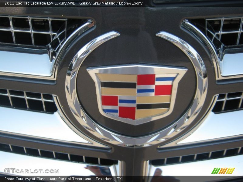  2011 Escalade ESV Luxury AWD Logo
